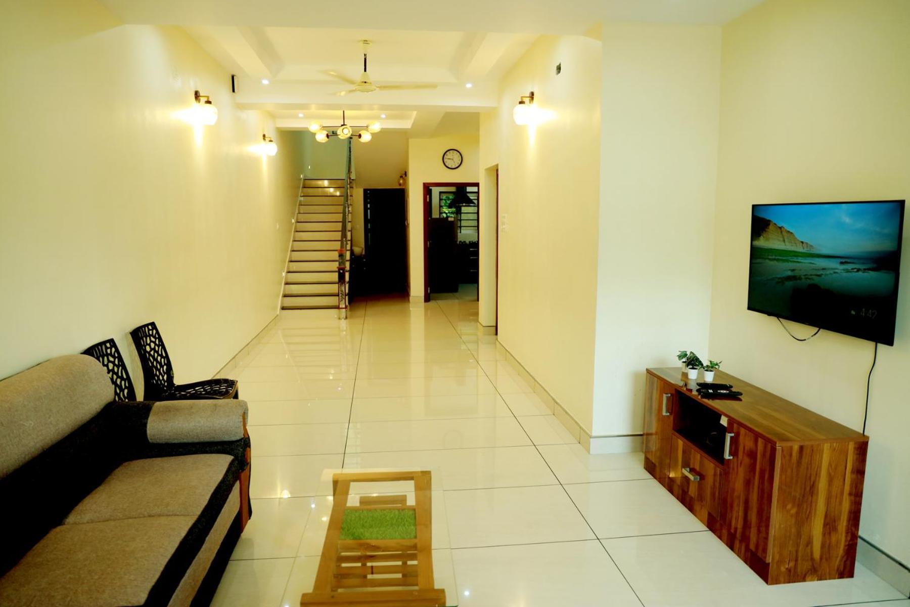 Clover Home ثيروفالّا المظهر الخارجي الصورة